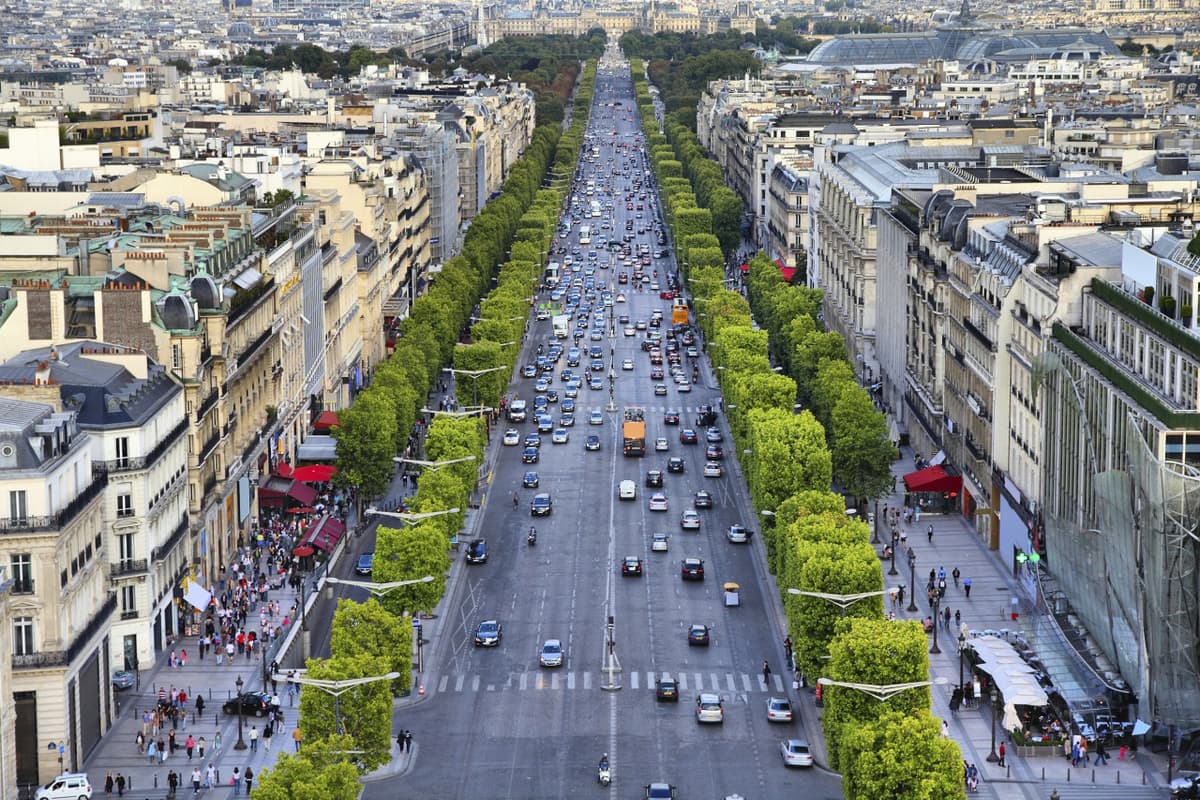 Paris Panoramic Bus Tour and Seine River Cruise