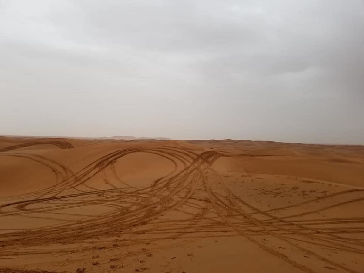 Dubai Hummer Desert Safari Private Tour