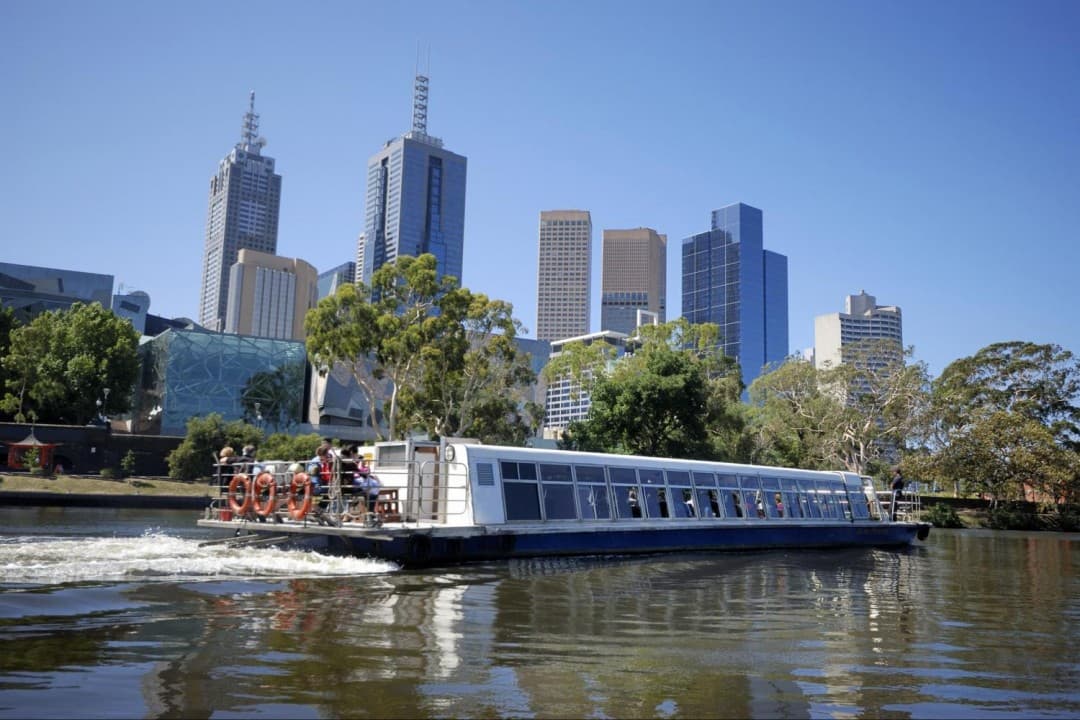 Royal Botanic Gardens and Melbourne City Tour