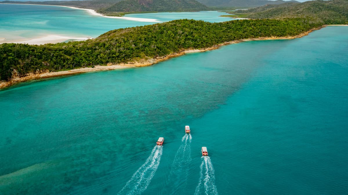 Thundercat Catamaran Whitsundays Islands Tour