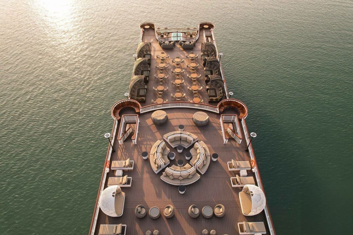 Halong Bay Premium Cruise aboard Ambassador Cruise