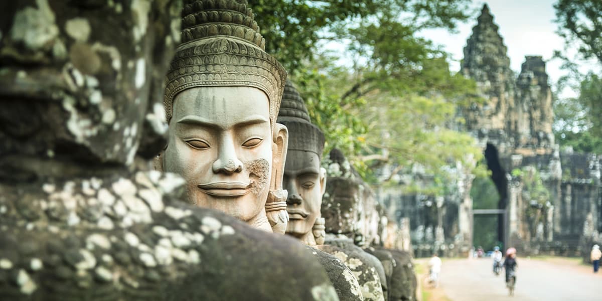 Angkor Archaeological Park and Temples Sunrise Tour