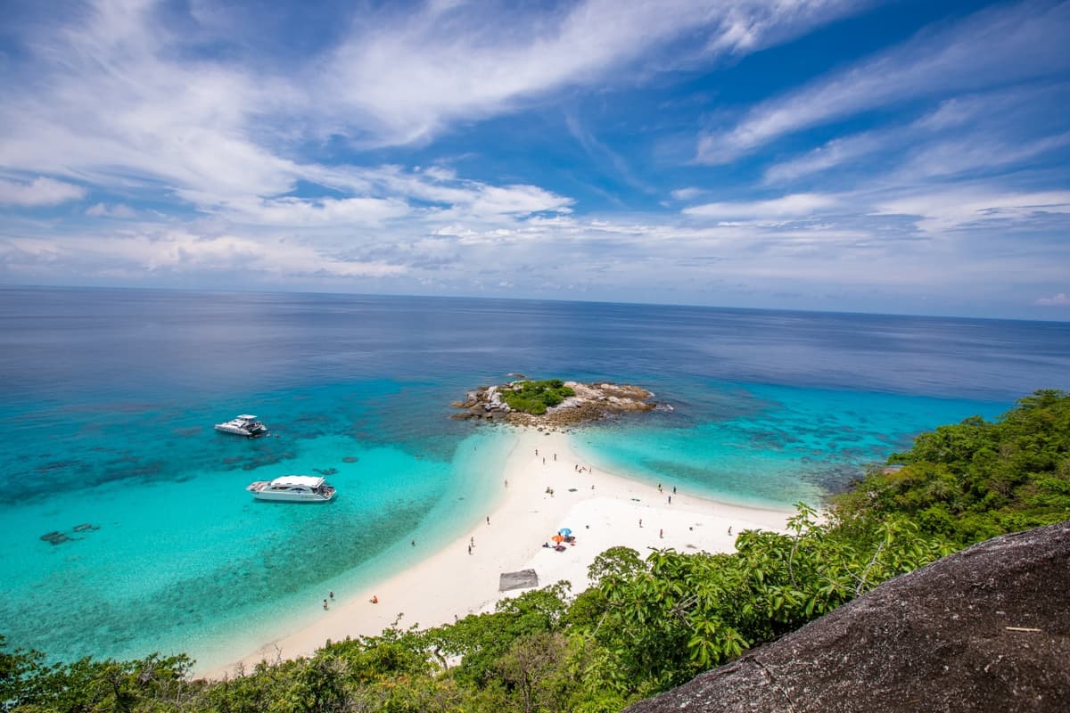 Raya Noi, Raya Yai, and Maiton Island Snorkelling Tour from Phuket