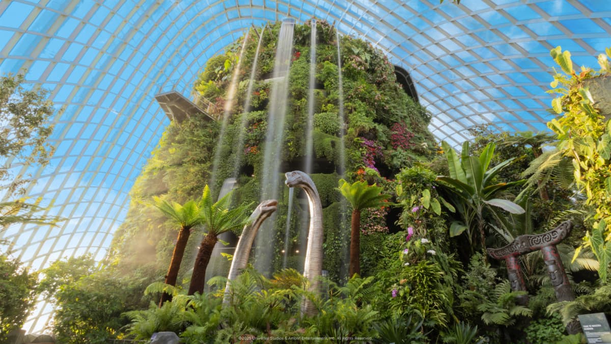 COMBO: Singapore Oceanarium + Gardens by the Bay Ticket
