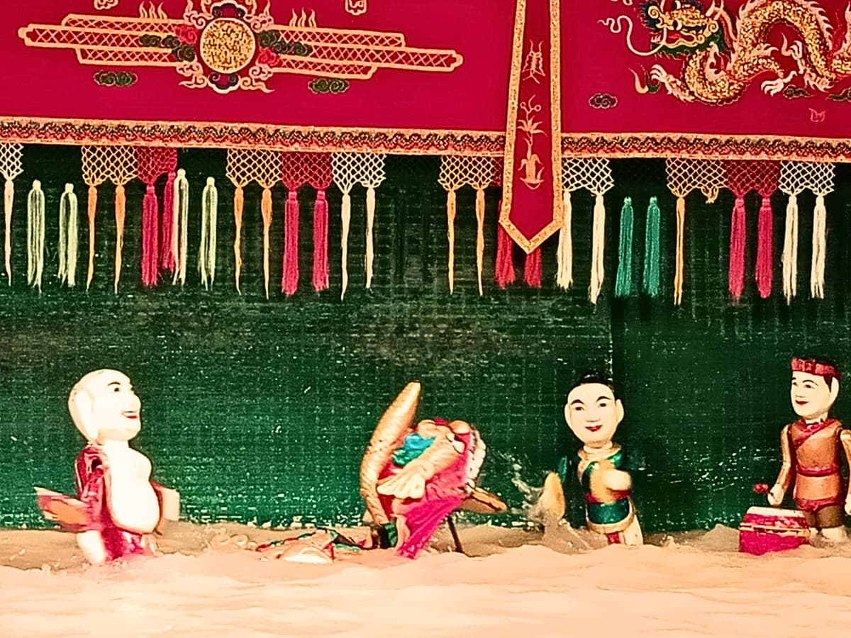 Golden Dragon Water Puppet Show