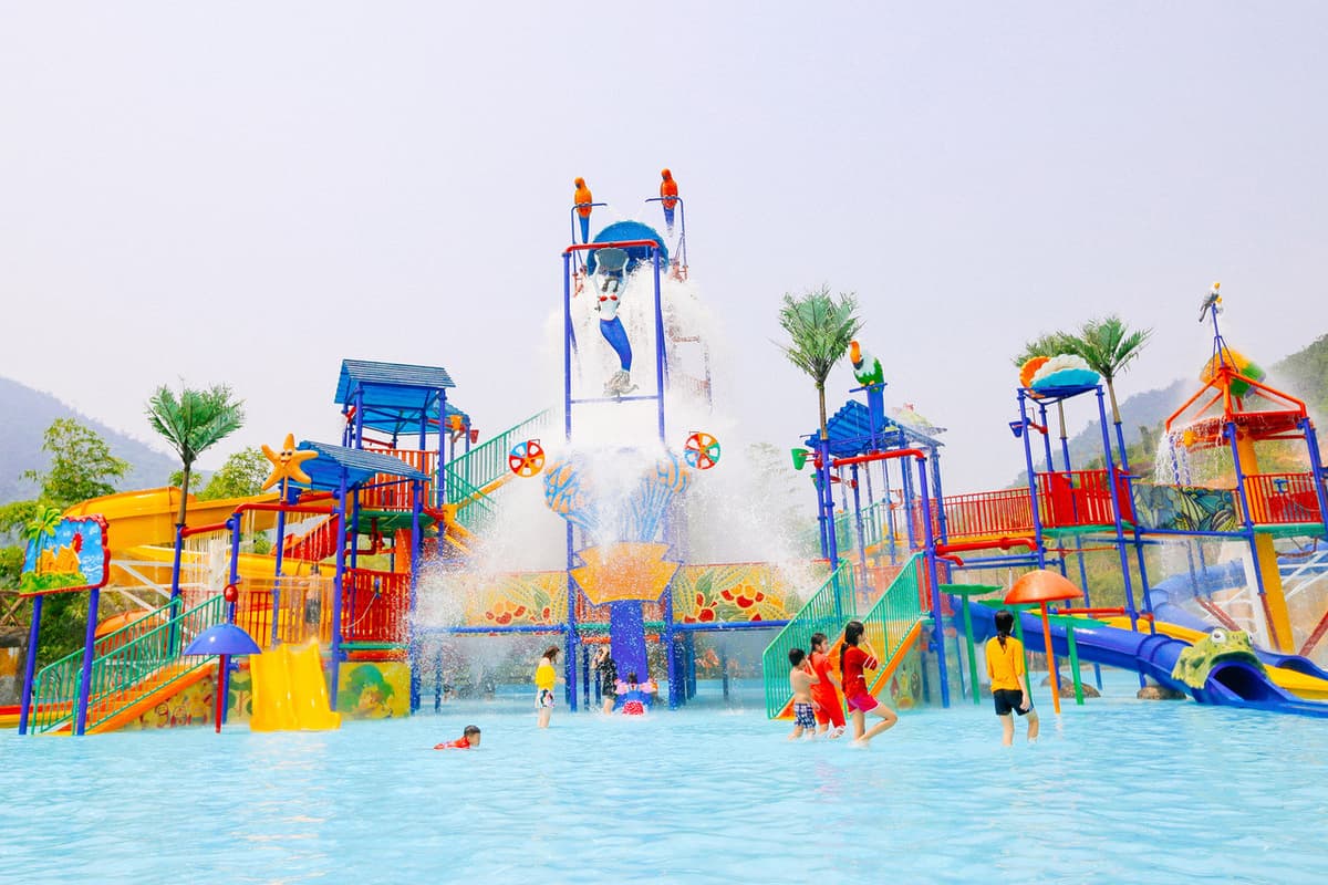 Nui Than Tai Hot Springs Park Tour