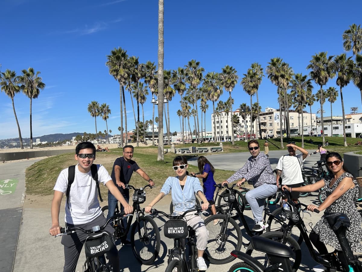 Los Angeles Bike Rental in Santa Monica Beach