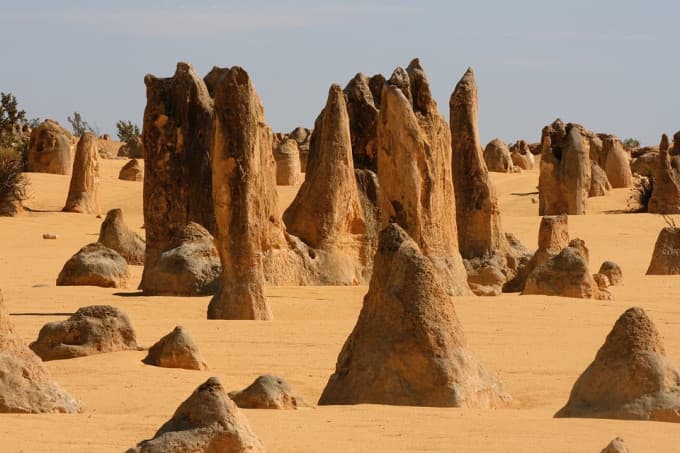 Pinnacles Desert Tour with 4WD Adventure from Perth