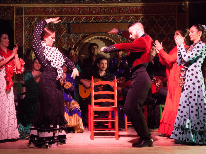 Madrid Old Town Walking Tour in English, Mandarin, Korean with Flamenco Show